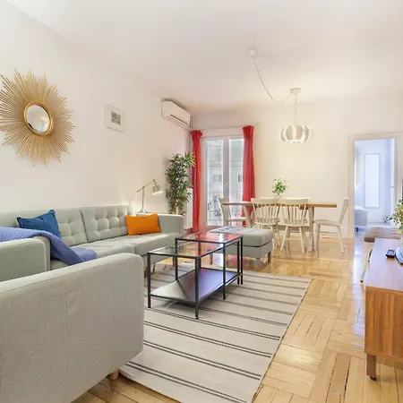 Apartamento Plaza Mayor Terrace En Apartment