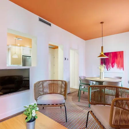 Apartment Nomad Latina En *