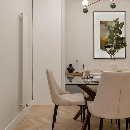 Apartment Plaza Espana Viii Calle San Bernardo 3br 3bh
