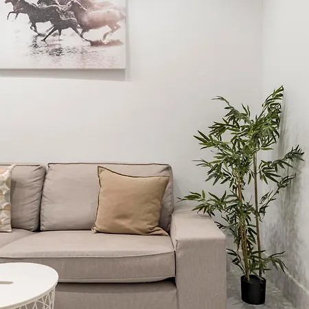 Apartamento Charming Delicias Vi *