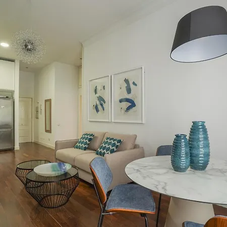 Bright And Cozy-1bedroom 1bathroom-malasana Apartment