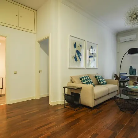 Apartment Bright And Cozy-1bedroom 1bathroom-malasana Madrid