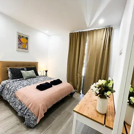 Hostel Centric In Madrid