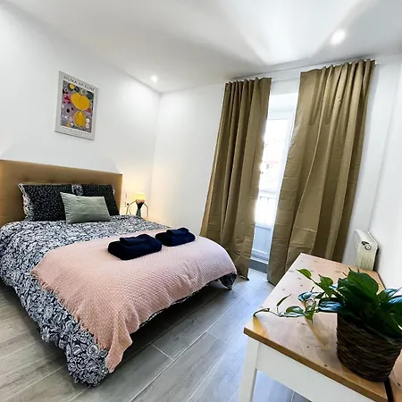 Hostel Centric In Madrid