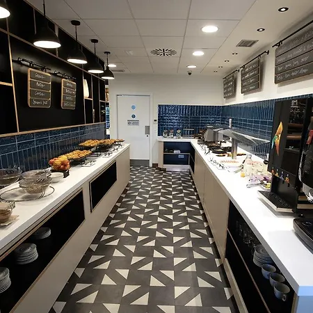 Travelodge Metropolitano Hotel Madrid