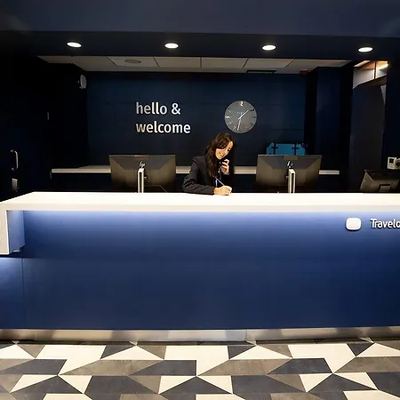 Hotel Travelodge Metropolitano *