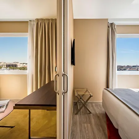 Nh Collection Suecia Hotel 5*