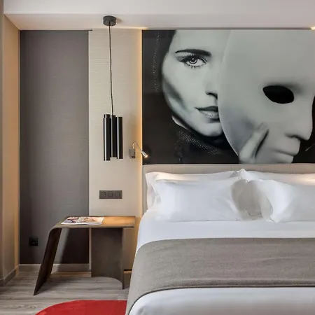 Nh Collection Suecia Hotel 5*