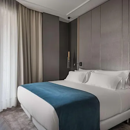 Nh Collection Gran Via Hotel 4*