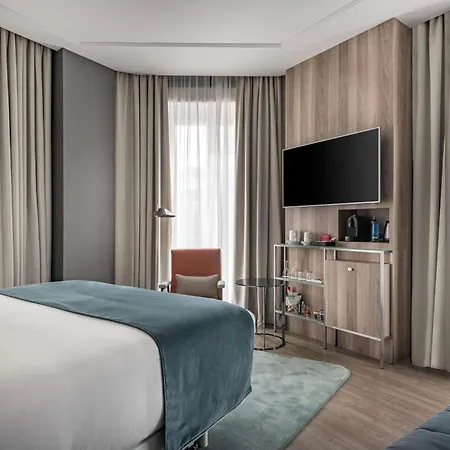 Nh Collection Gran Via Hotel 4*