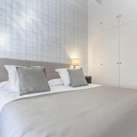 Mit House Olavide En Apartamento
