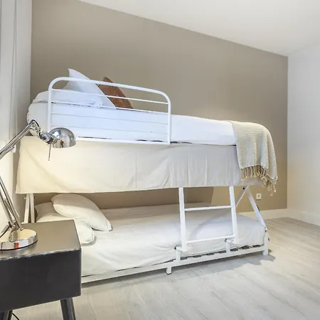 Mit House Olavide En Apartamento