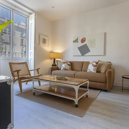 Mit House Olavide En Apartamento *