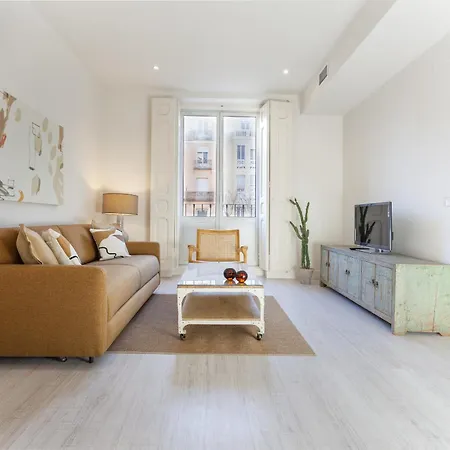 Mit House Olavide En Apartamento *