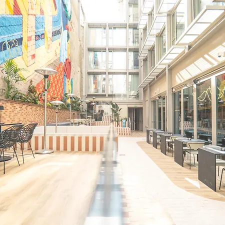 Akeah Gran Via (adults Only) マドリード