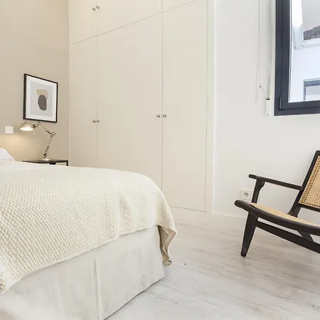 Mit House Olavide En Apartamento *