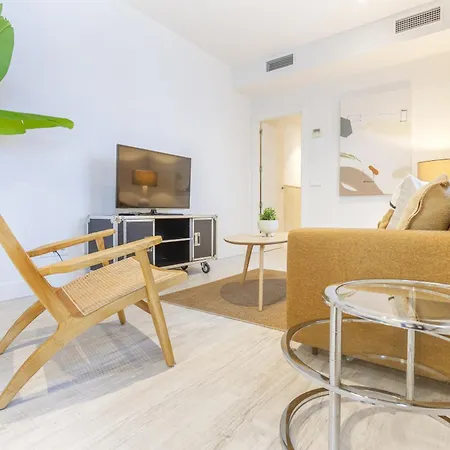 Mit House Olavide En Apartamento