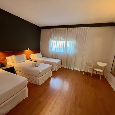 Ap Airport Hotel 3*