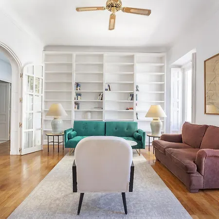 Apartment Paseo Del Prado Ii En *