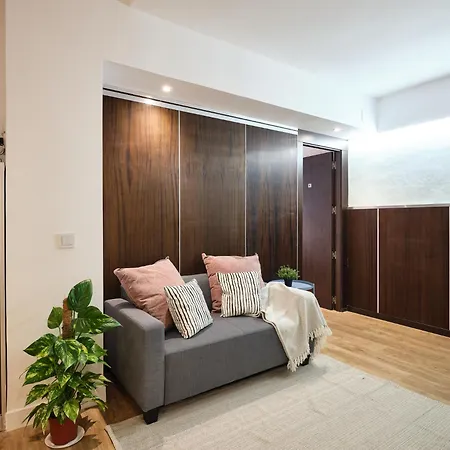 Homestay My City - Student In Moncloa *