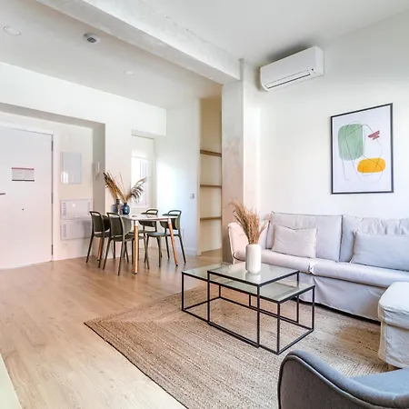 Apartment Caterina Plaza Castilla Madrid