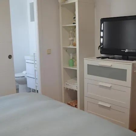 Luxury Renovated With Terrace In * Madrid
