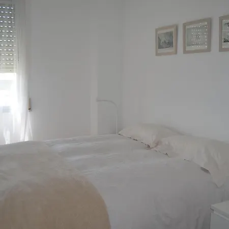 Apartment Luxury Renovated With Terrace In