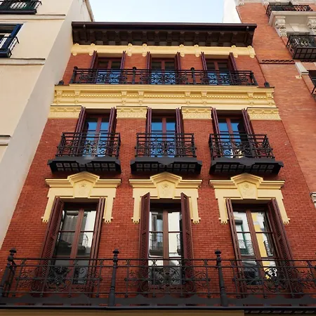 Plazamayorsuites Apartment