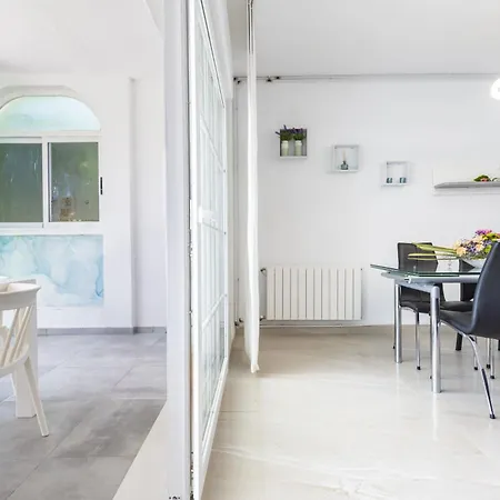 Gemas Adosado En Urbanizacion Cerrada Holiday home Peniscola