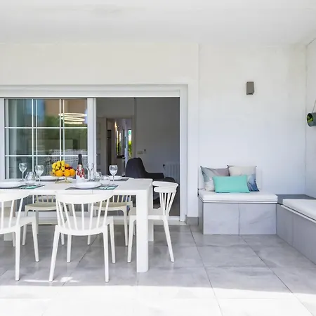 Gemas Adosado En Urbanizacion Cerrada Holiday home *