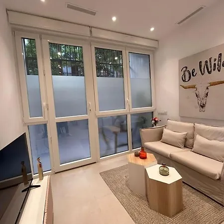 Apartment Flat In Chamberi With Direct Entrance Bg