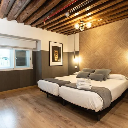 You Zinc Apartment *