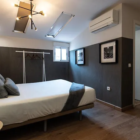 You Zinc Apartment *