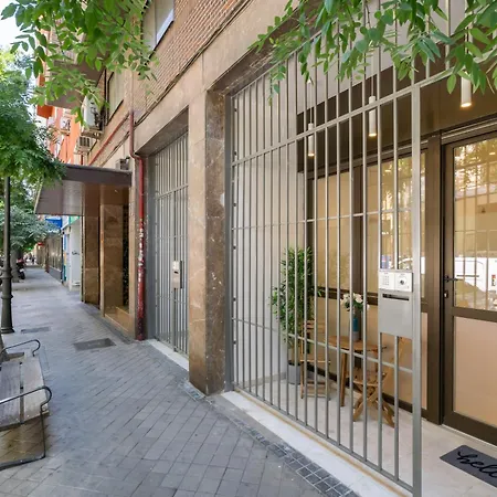 Flat In Chamberi With Direct Entrance Bg Apartment
