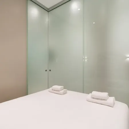 Flat In Chamberi With Direct Entrance Bg * Madrid
