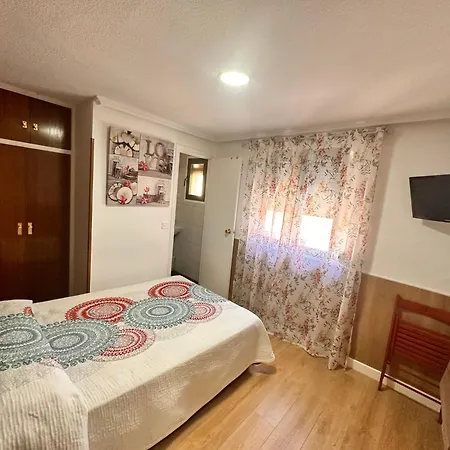 Casa de hóspedes Rober 2*