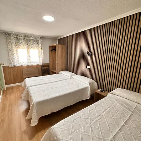 Rober Casa de hóspedes 2*