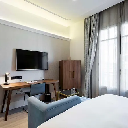 Doubletree By Hilton Madrid-prado 4*