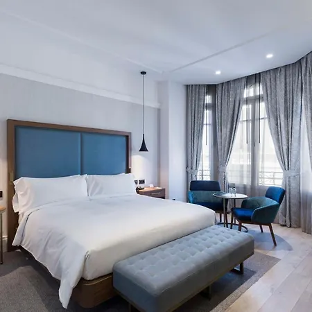 Doubletree By Hilton Madrid-prado Otel Madrid