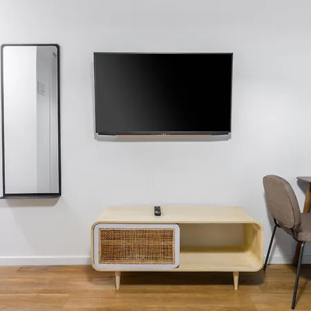 Limehome La Bolsa Apartment Madrid