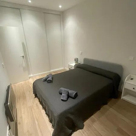 Apartment In Monumental Square Center Madrid
