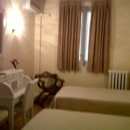 Montecarlo Maison d'hôtes 2*