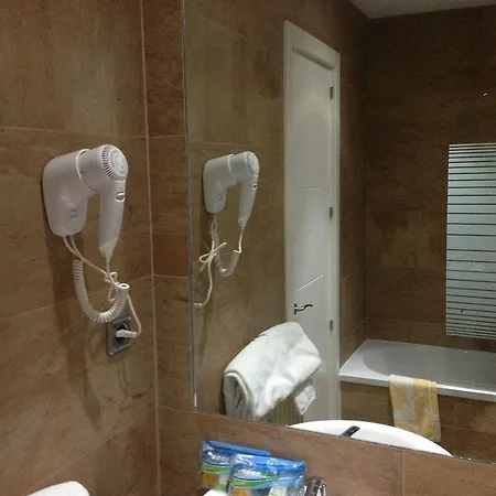 Angeles Guest house 3*