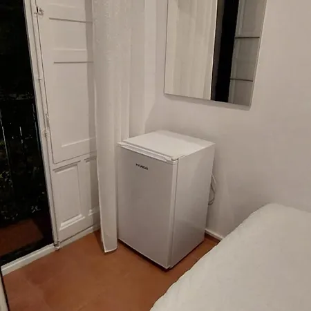 Cerca Centro De *