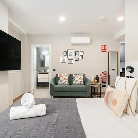 Dobo Homes - Gc21 * Madrid