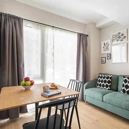 Apartment Dobo Homes - Gc21 *