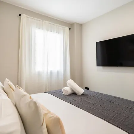 Dobo Homes - Gc21 Apartment Madrid