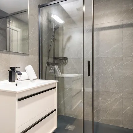 Dobo Homes - Gc21 Apartment *