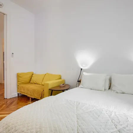 Mezzanine Orange Apartamento *