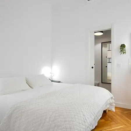 Mezzanine Orange Apartamento Madrid